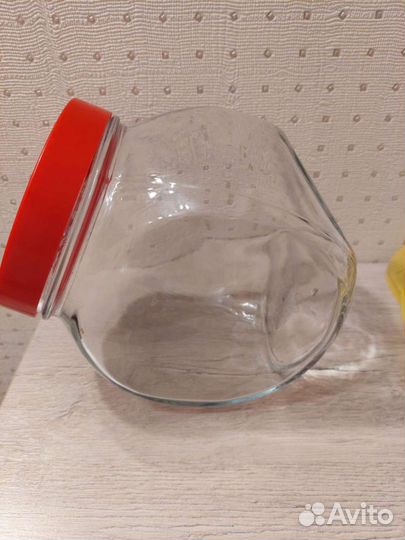 Банка 1.5 литра