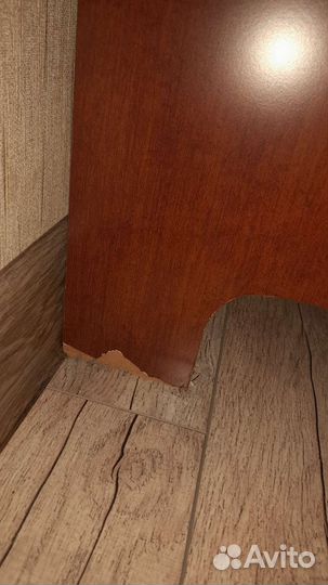 Подставка для телевизора