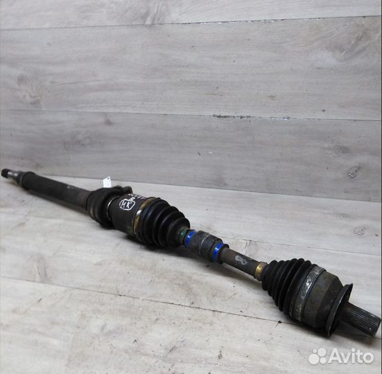 Полуось правая привод Mazda 3 BK МКПП 1.6i