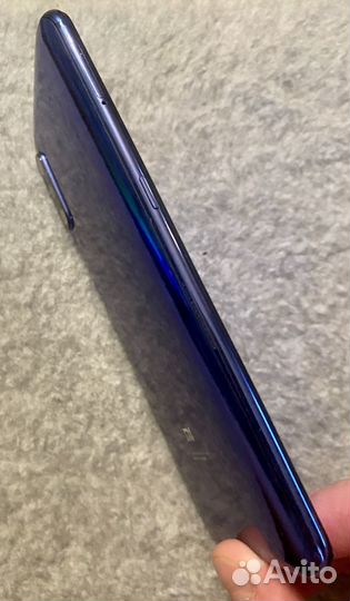 Xiaomi Mi 9, 6/64 ГБ