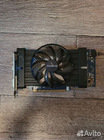 Видео карта GTX 550