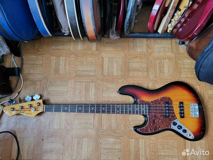 2010 Tokai Jazz Bass JB 62 Lefty Sunburst