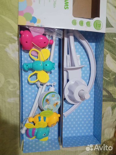 Музыкальный мобиль на кроватку