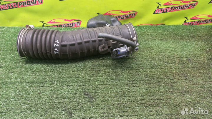 Гофра воздушного фильтра toyota GRS180,GRS181,GRS182,GRS183 crown,crown majesta 3GR-FSE,4GR-FSE