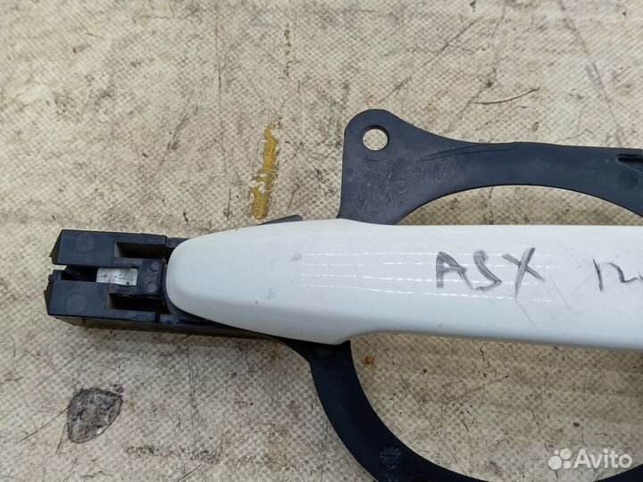 Ручка передней левой двери Mitsubishi ASX