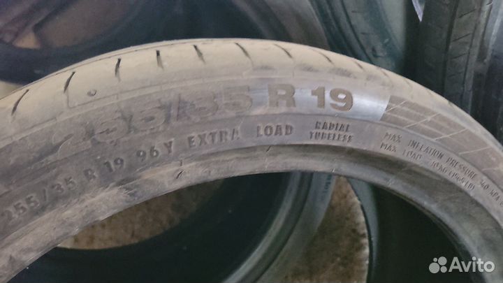 Continental ComfortContact - 6 255/35 R19