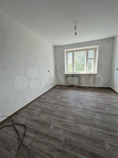 Комната 13 м² в 1-к., 4/5 эт.