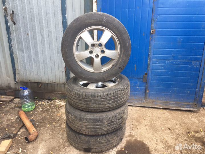 Диски литые с резиной Hyundai Tucson 2004-2008