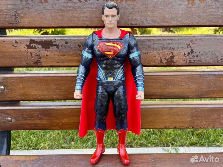Супермен игрушка