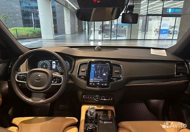 Volvo XC90 2 AT, 2022, 28 842 км