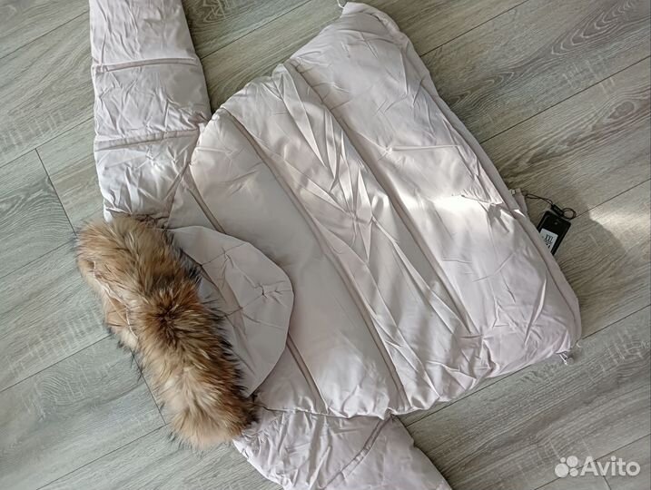 Пуховик женский новый 48
