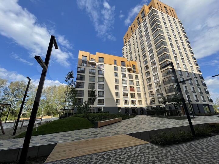 2-к. квартира, 63 м², 5/17 эт.