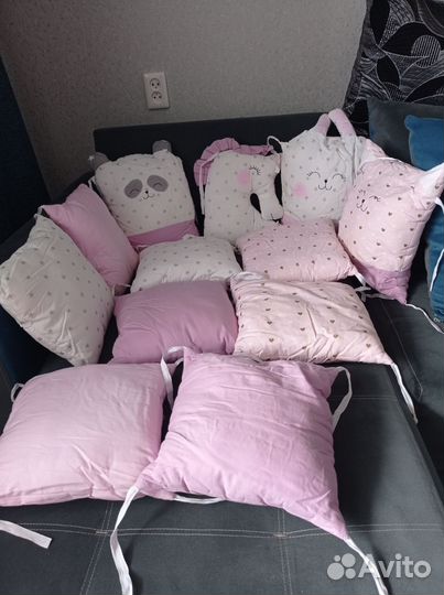 Бортики в детскую кроватку для девочки