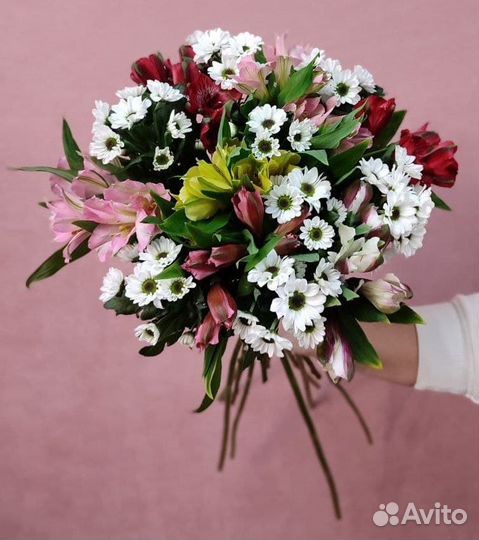 Букет 198 Альстромерии и Хризантемы 15 шт