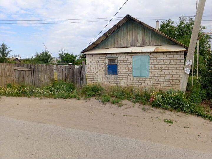 Дом 30 м² на участке 5 сот.