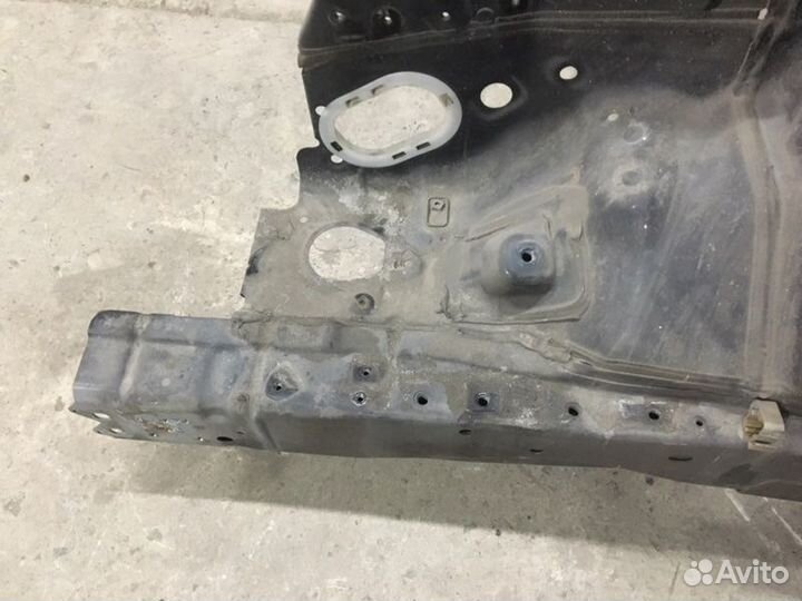 Лонжерон правый Nissan X-Trail NT30 QR20 2007