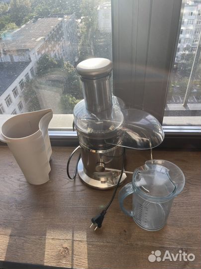 Соковыжималку bork s511