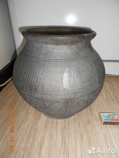 Старинный горшок,корчага, в коллекцию