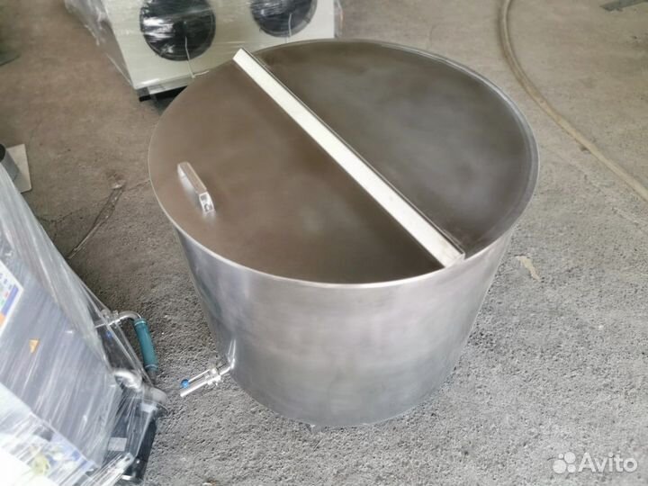 Ёмкость1000л., резервуар из нержавеющей стали