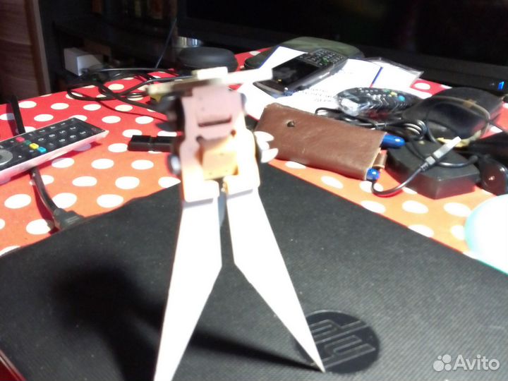 Подставка под электронную удочку удача