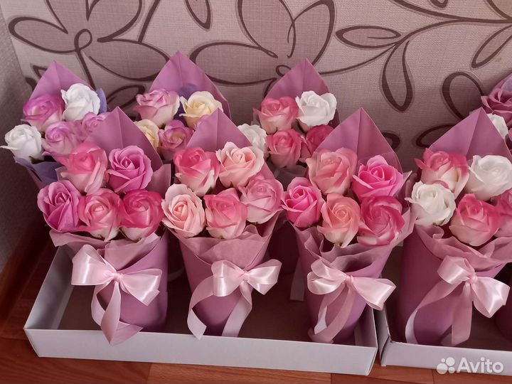 Букеты из 5 мыльных роз,цветы из мыла,мыльные розы