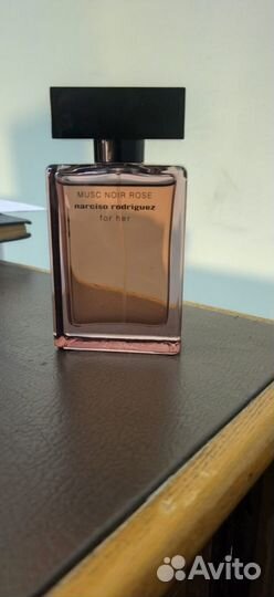 Духи Narciso Rodriguez For Her Musc Noir Rose 50мл