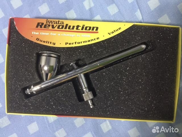 Аэрограф iwata revolution