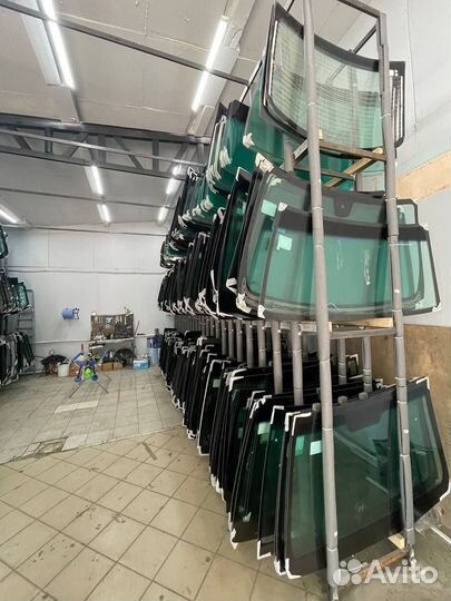 Лобовое стекло Ford Fusion