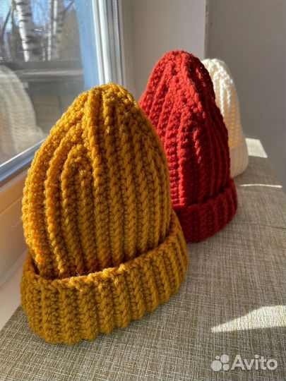 Шапка бини (новая)