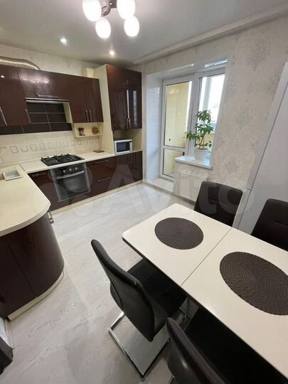 2-к. квартира, 58,3 м², 3/7 эт.