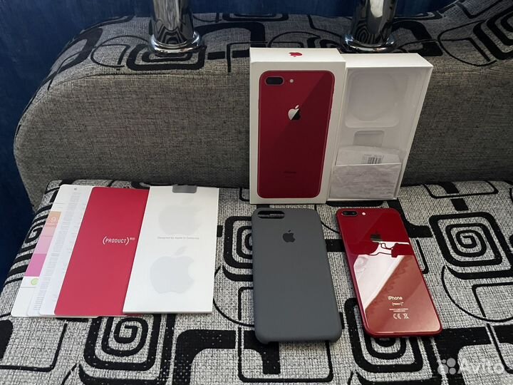 iPhone 8 Plus, 64 ГБ