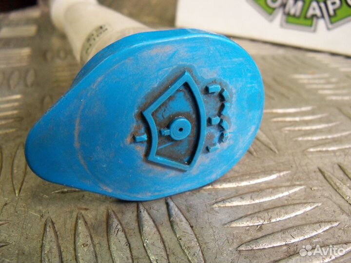 Горловина бачка омывателя Nissan Teana J31