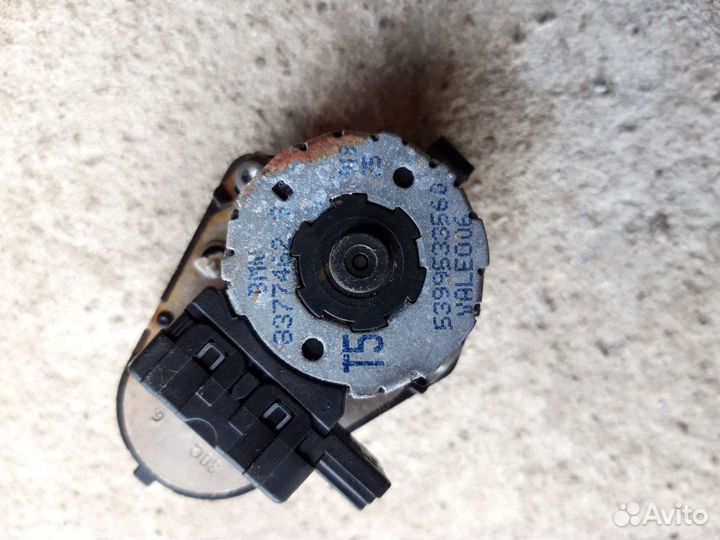 Сервопривод заслонки климата BMW E39