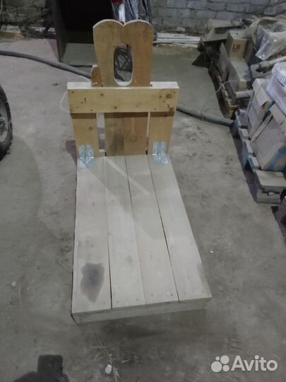Продам станок для дойки коз и овец