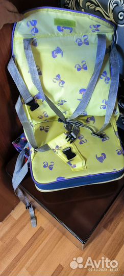 Детский портативный стульчик для кормления