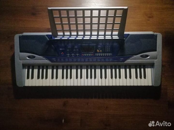 Синтезатор Supra