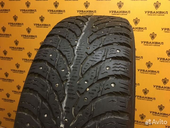 Nokian Tyres Hakkapeliitta 9 SUV 215/65 R16 102T