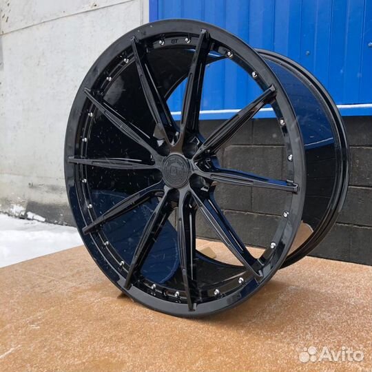 Кованые диски GT Forged R23 на Mercedes G class