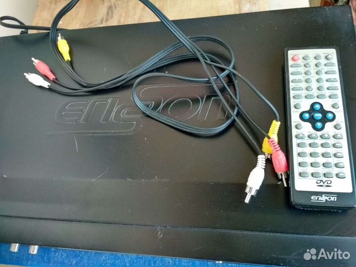 Проигрыватель компакт дисков лазерный с караоке