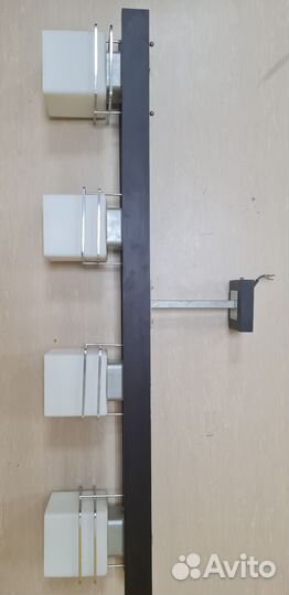 Светильник потолочный