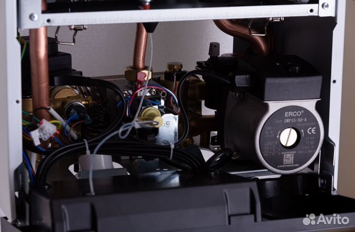 Настенный газовый котел Moguchi GBL 24F новый