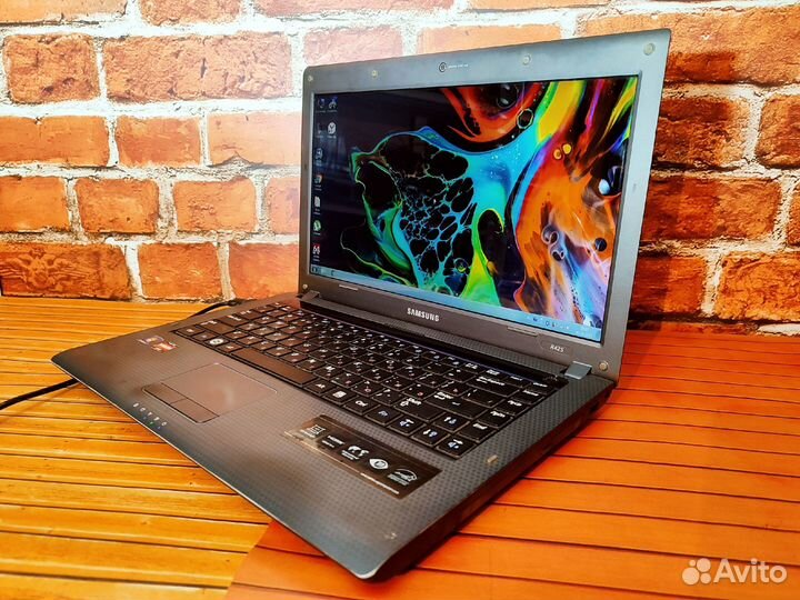 Ноутбуки с гарантией (Много)