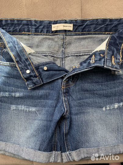 Джинсовые шорты Stradivarius