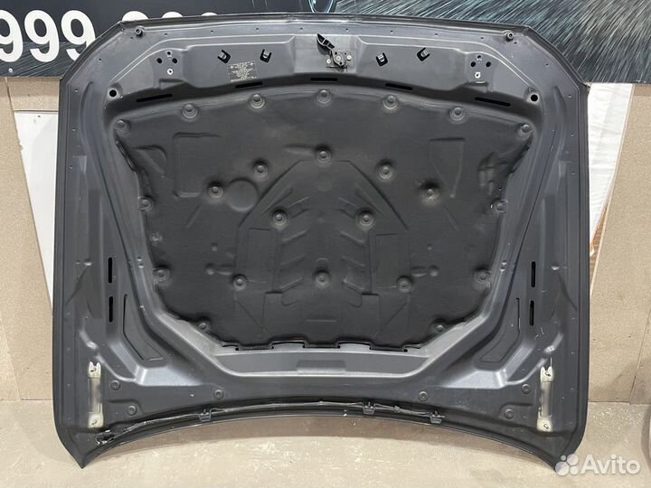 Капот на bmw f10