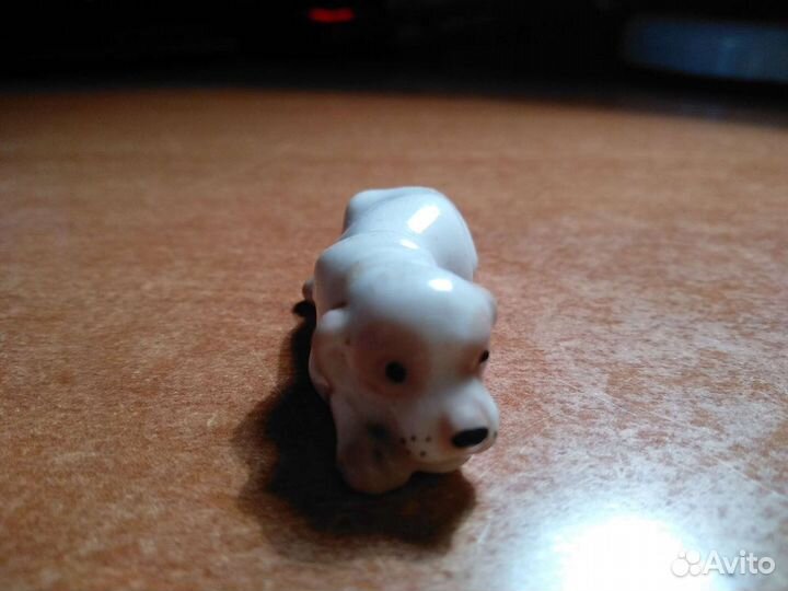 Фарфоровый щенок