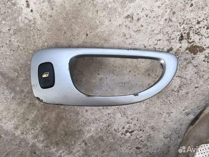 Кнопка стеклоподъемника Peugeot 307 (2901)