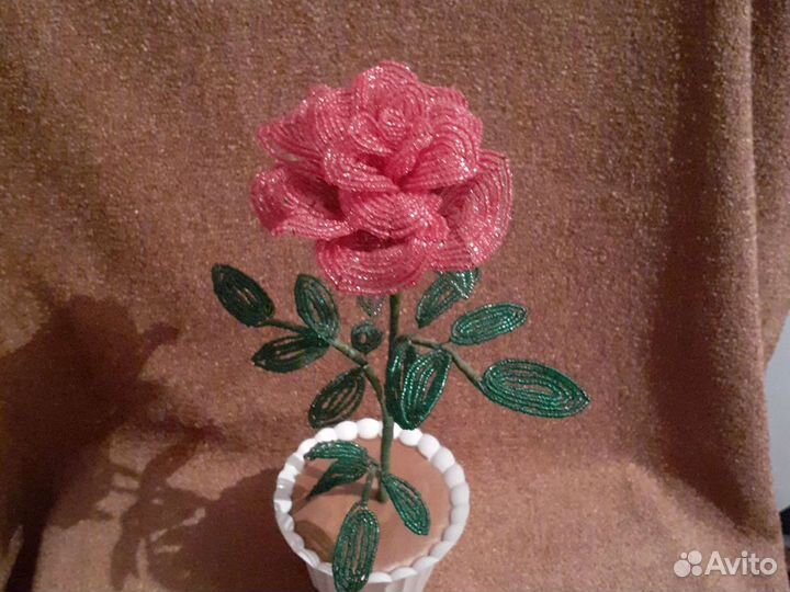 Цветы из бисера