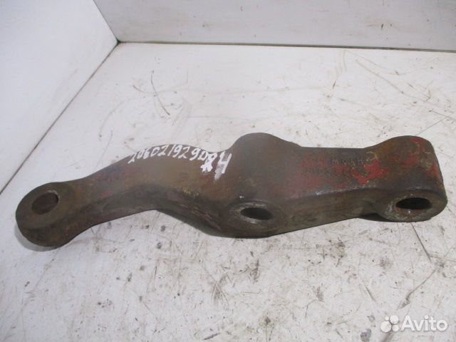 Рычаг поворотного кулауа левый Iveco 41036403