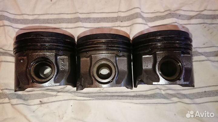 Поршни Nural fоrd transit 2.4 TDCi