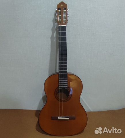 Акустическая гитара yamaha C40 + утеплённый чехол
